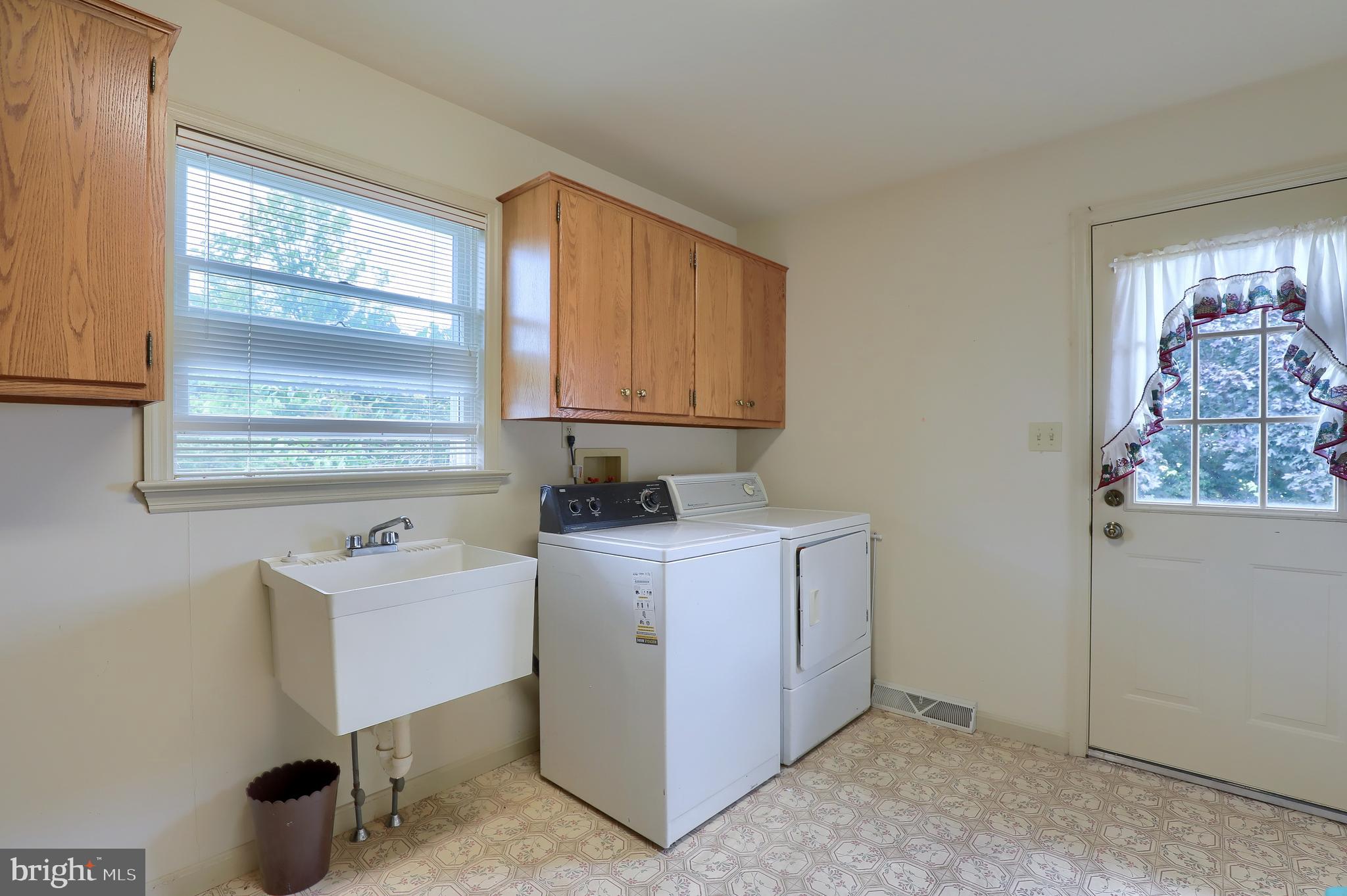 71 South Reamstown Road Stevens, PA 17578 - Photo 15 of 49 Gallery Image 15
