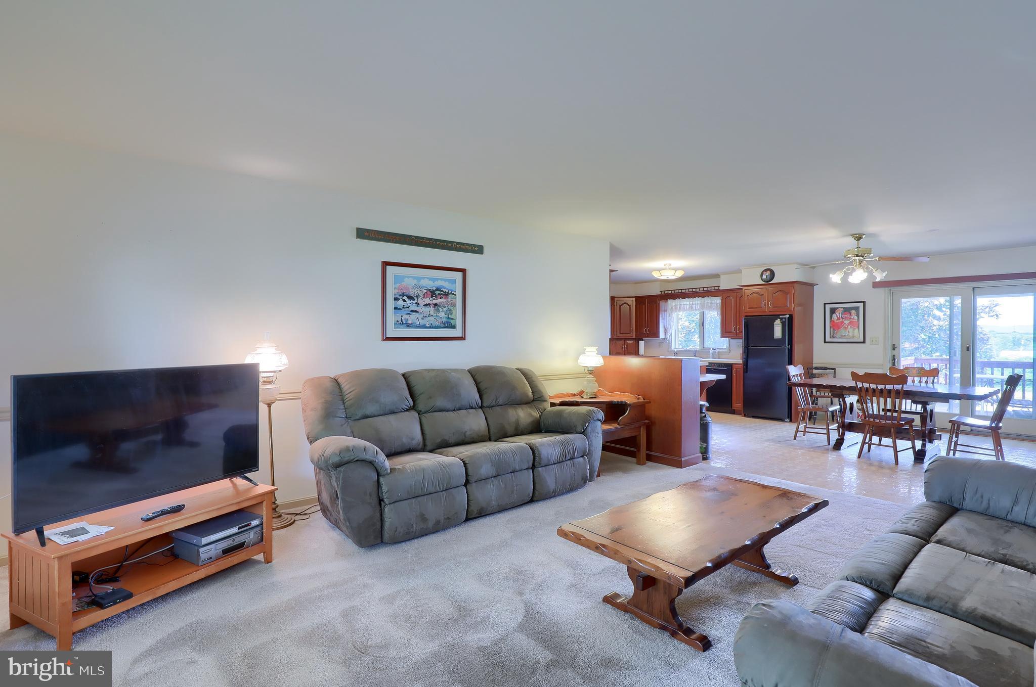 71 South Reamstown Road Stevens, PA 17578 - Photo 8 of 49 Gallery Image 8