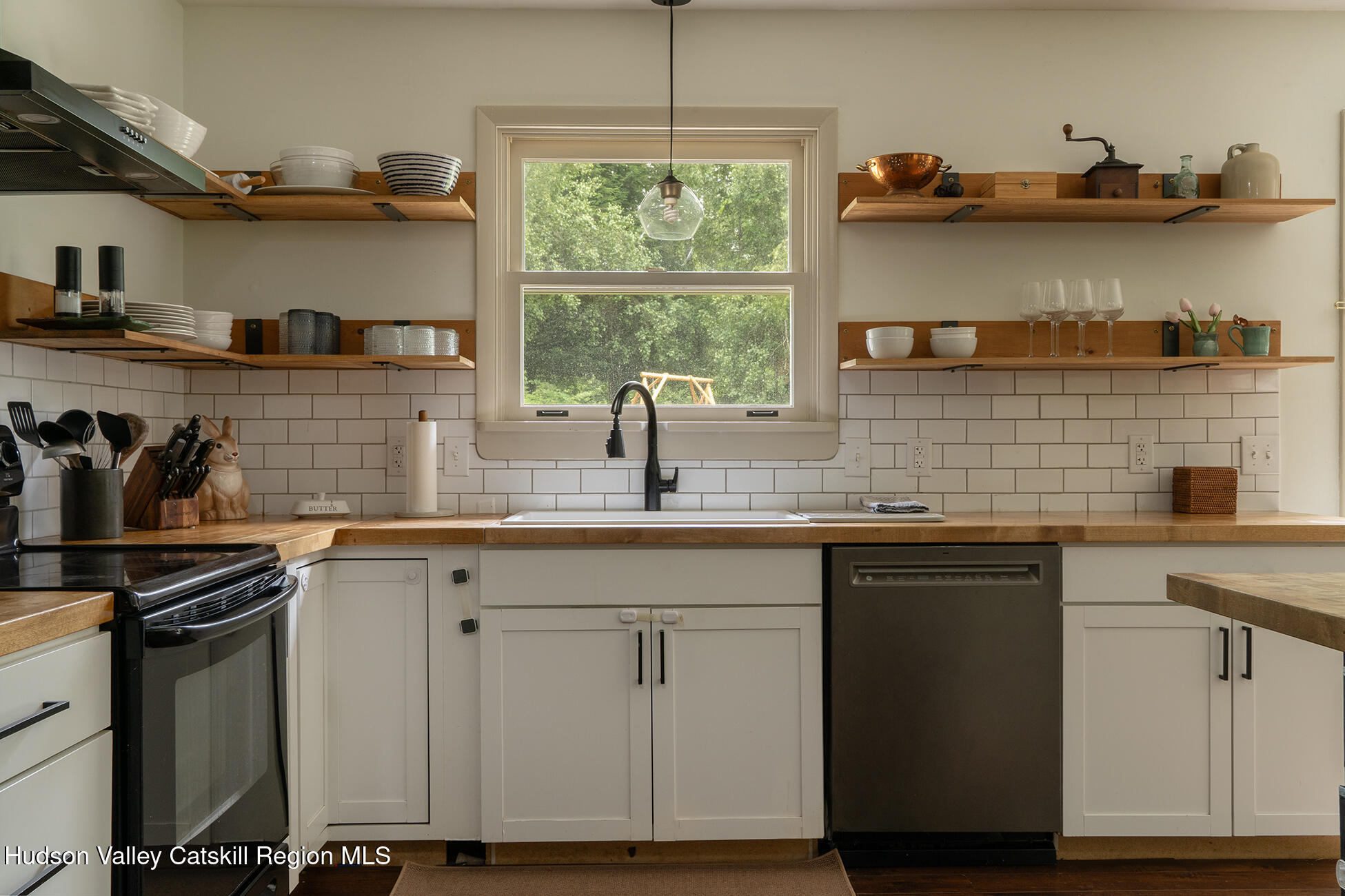 349 Gahbauer Road, Unit 45 Hudson, NY 12534 - Photo 7 of 17 _DSC4229