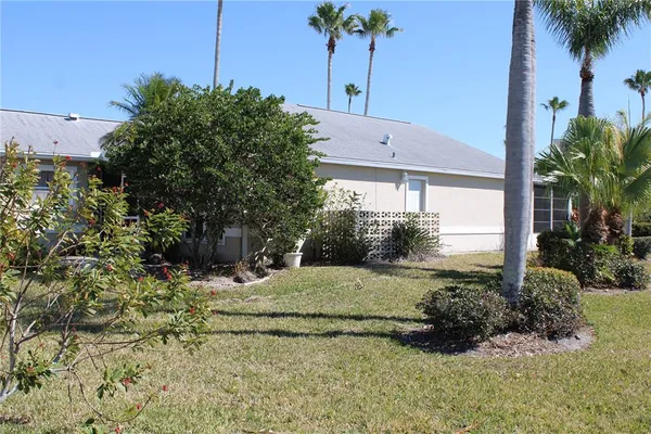 $2,450 | 1507 Lantana Court, Palmetto, FL 34221
