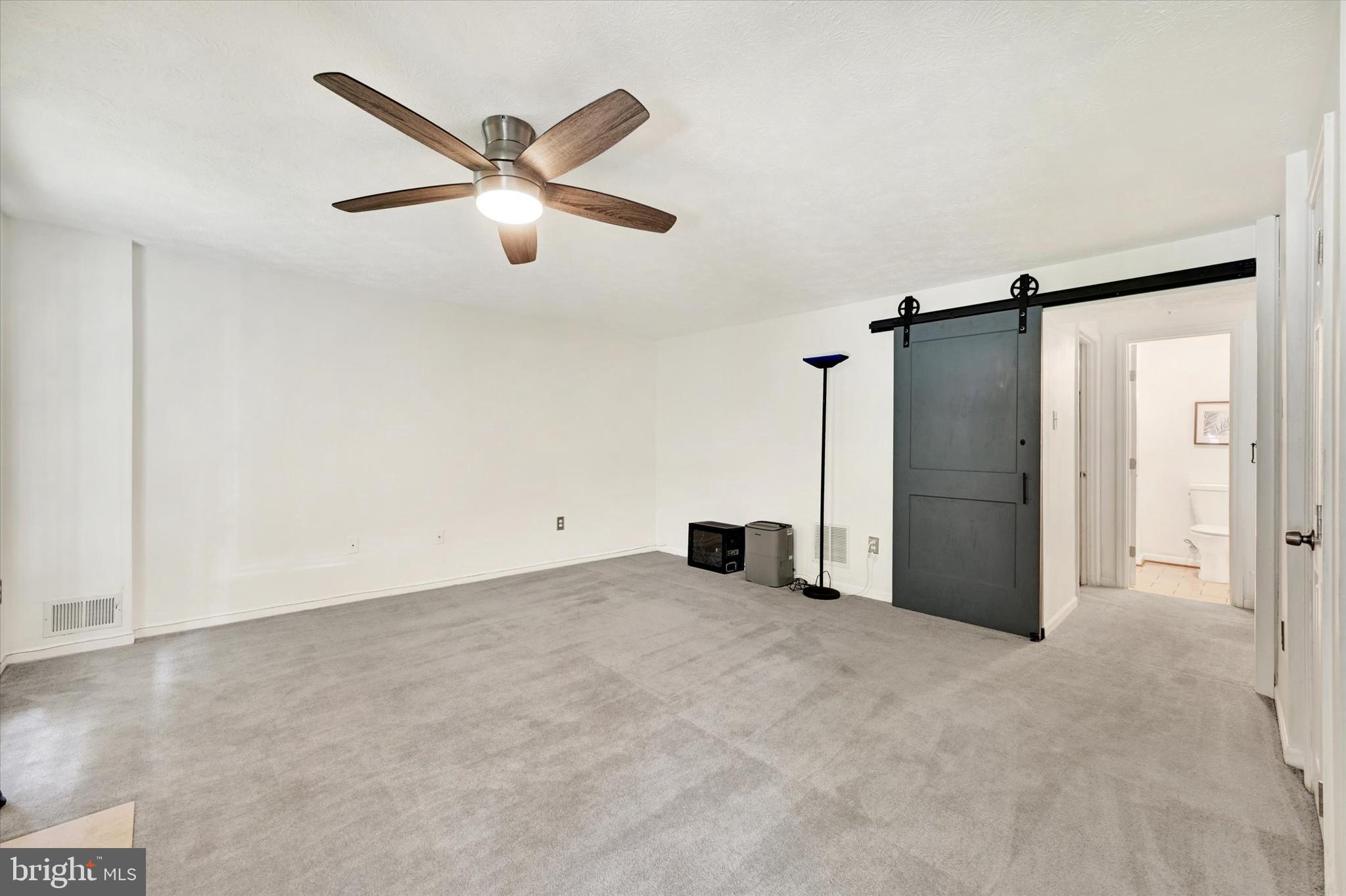 7767 Paddock Way Baltimore, MD 21244 - Photo 24 of 32