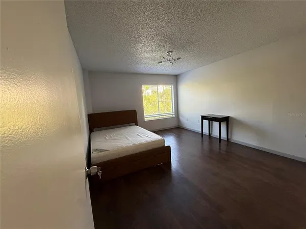 $1,550 | 621 99th Avenue North, Unit 102, St. Petersburg, FL 33702