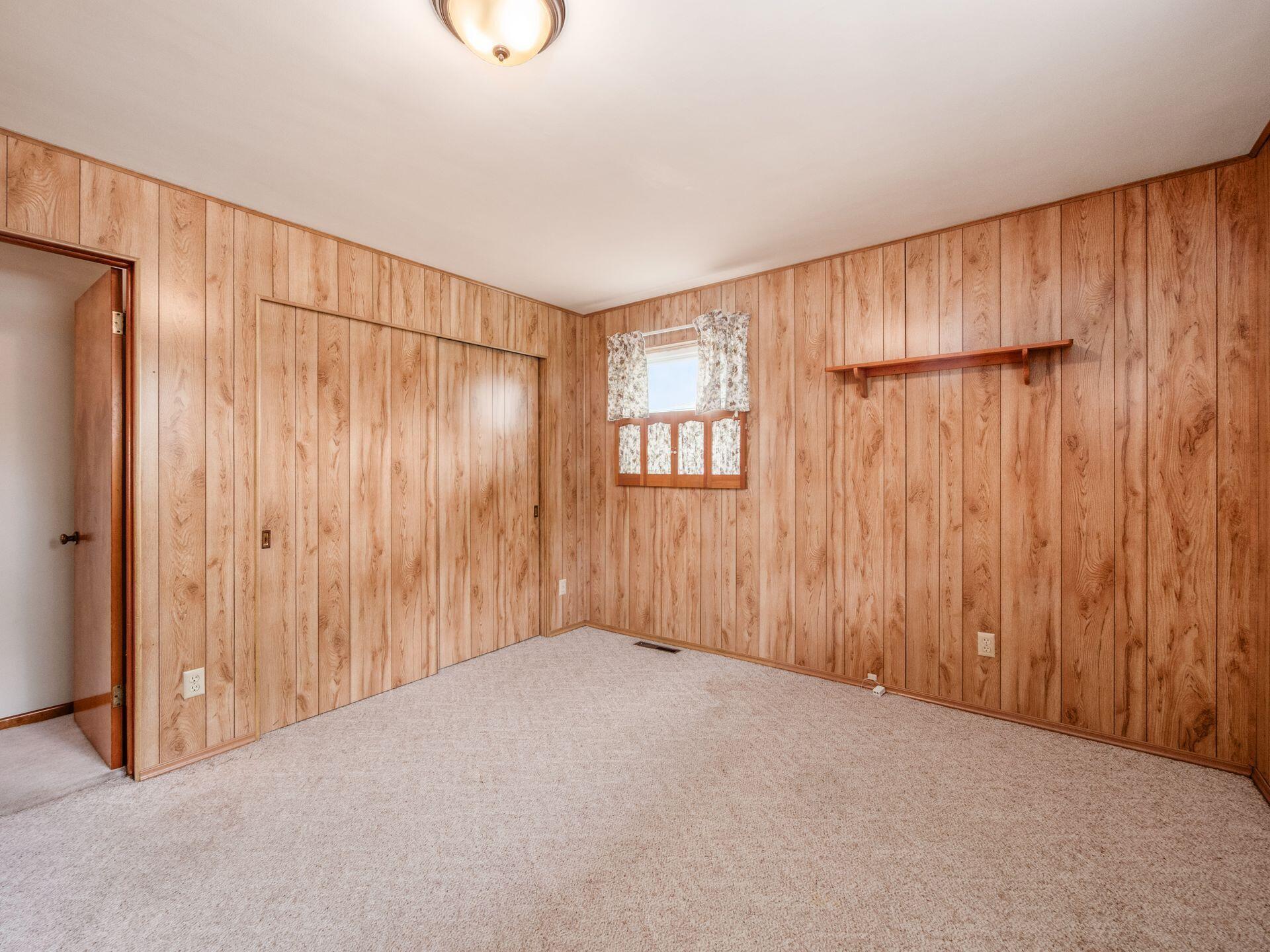 380 Topsfield Road Columbus, OH 43228 - Photo 31 of 42