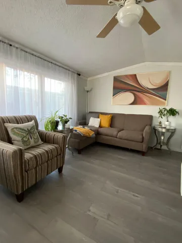 $49,990 | 118 Kingsway Drive, North Mankato, MN 56003