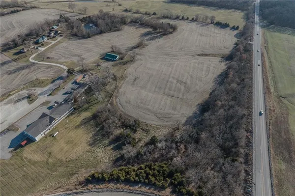 $799,000 | 6399 Oak Vw Lane, Higginsville, MO 64037