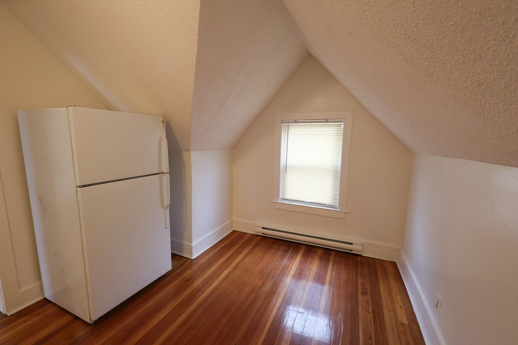 498 Whipple Street, Unit 3S Fall River, MA 02724 - Photo 3 of 18