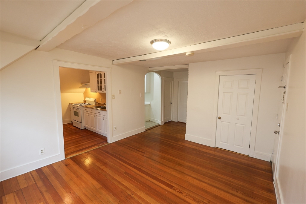 498 Whipple Street, Unit 3S Fall River, MA 02724 - Photo 7 of 18