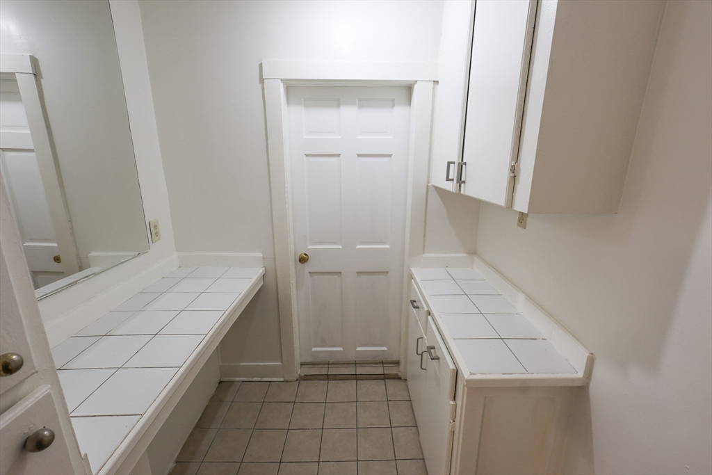 498 Whipple Street, Unit 3S Fall River, MA 02724 - Photo 10 of 18