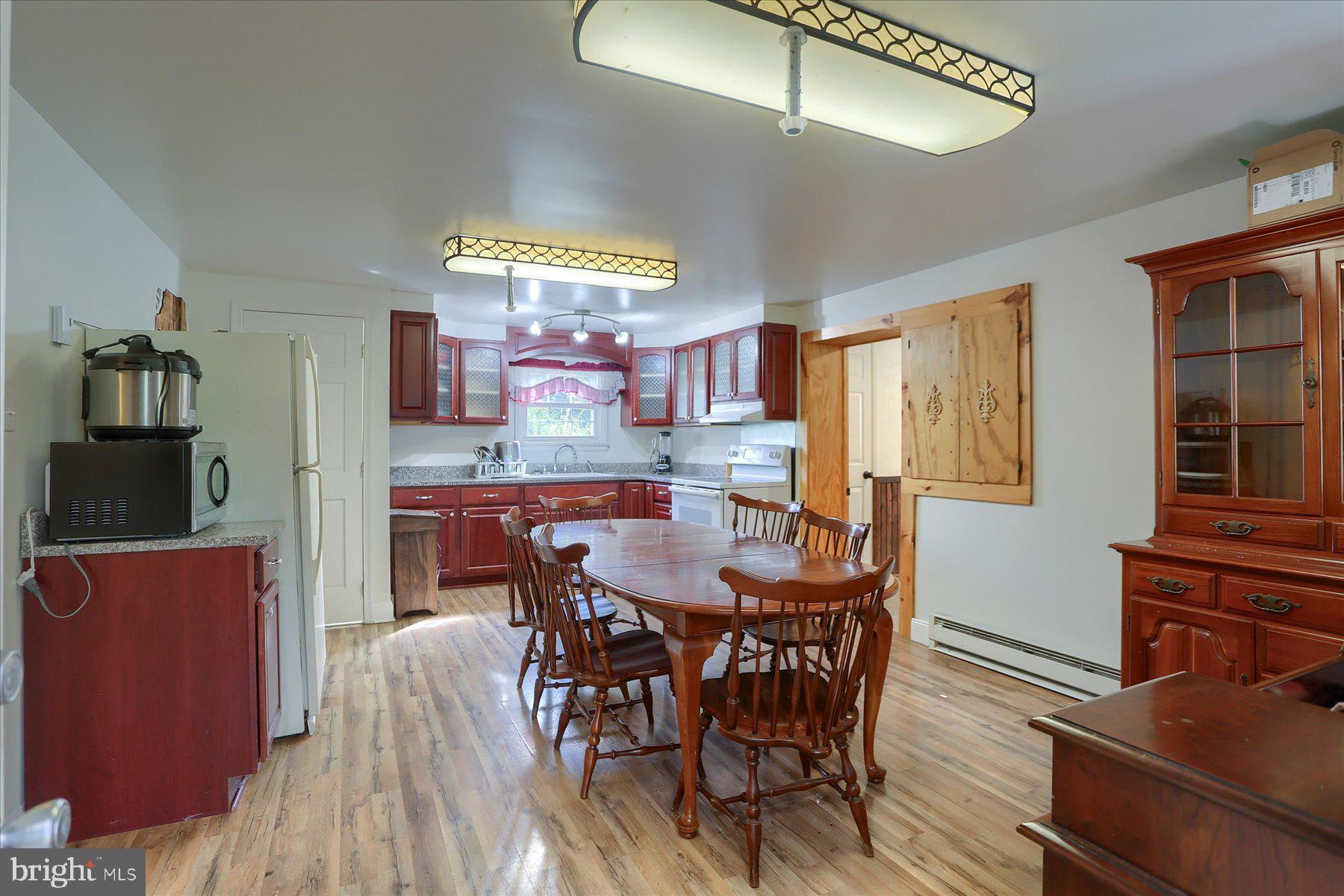 7345 Horse Valley Road East Waterford, PA 17021 - Photo 12 of 56