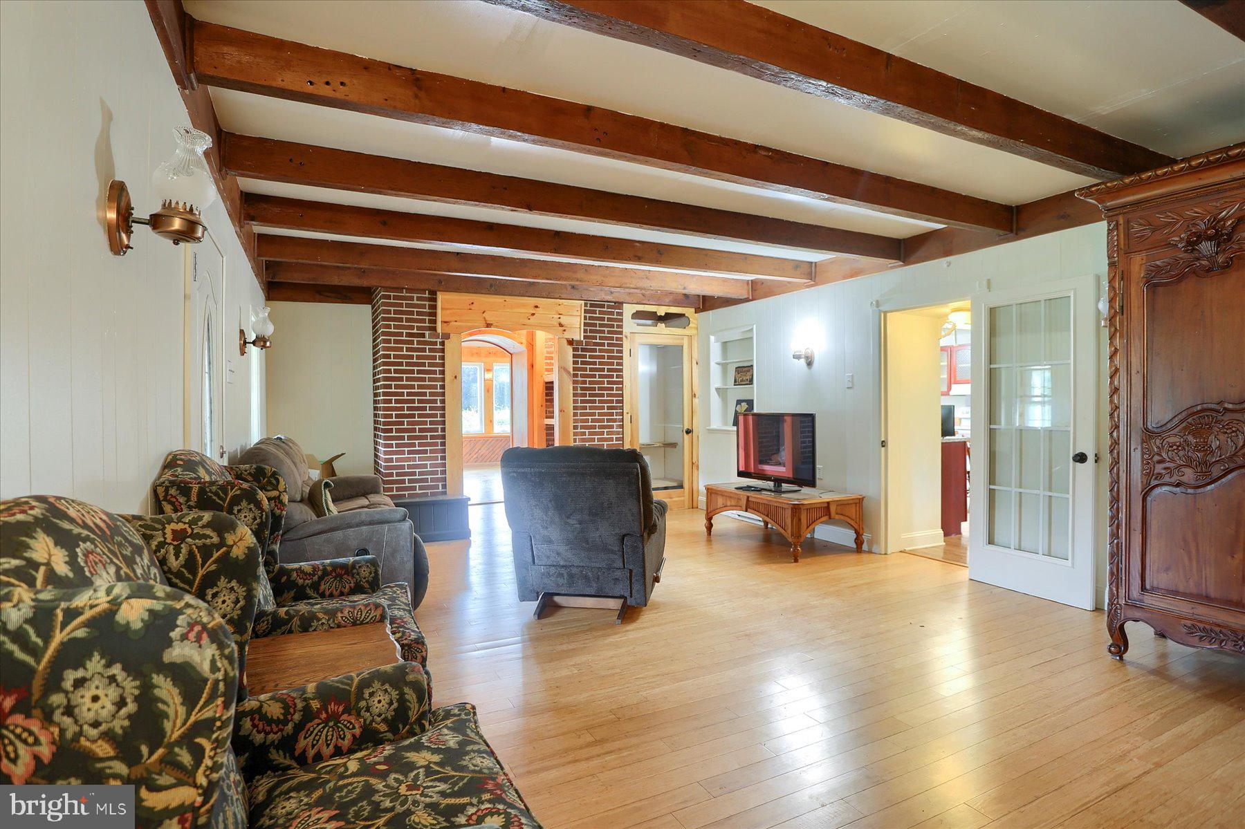 7345 Horse Valley Road East Waterford, PA 17021 - Photo 6 of 56