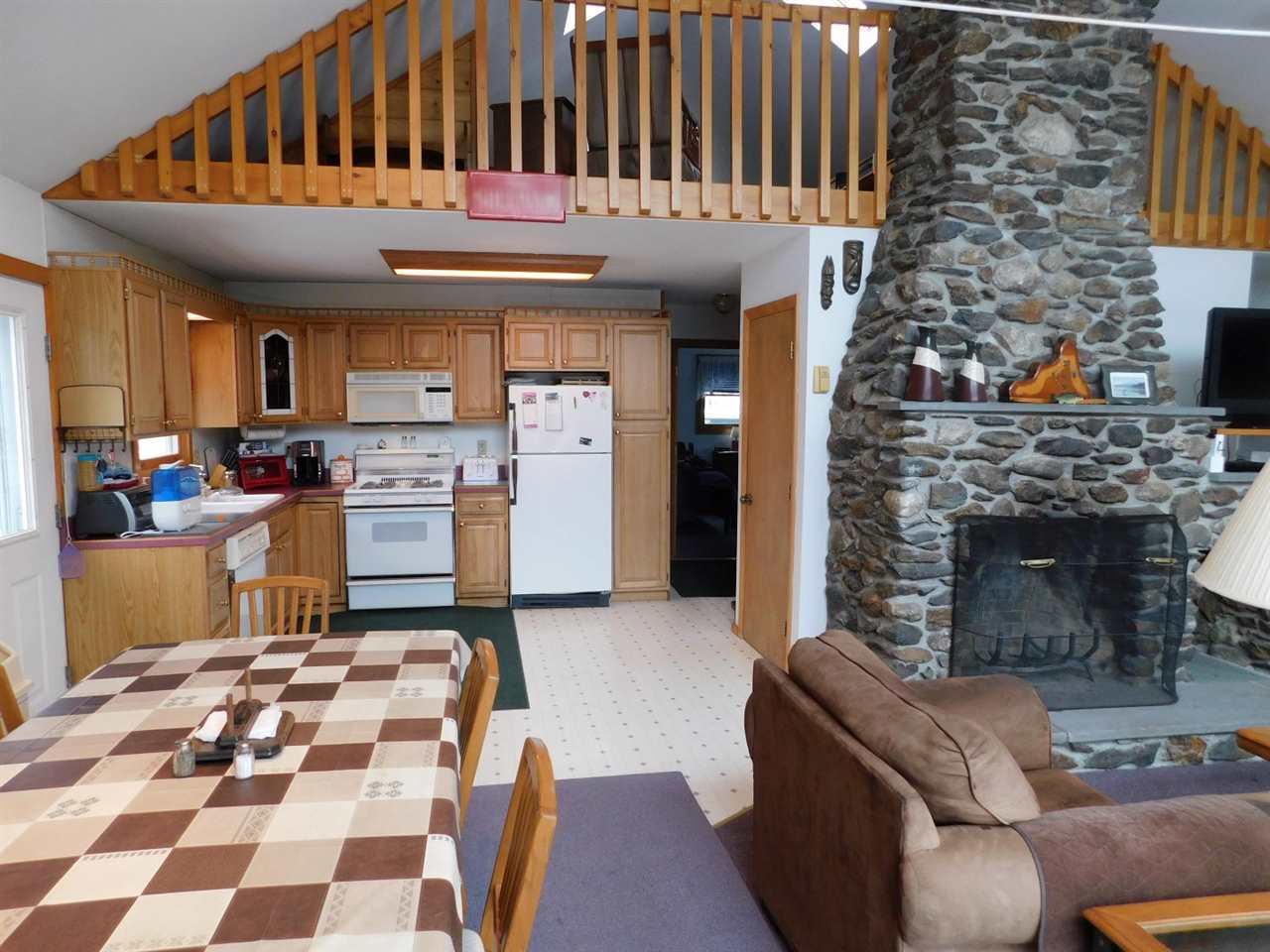 274 Blueberry Lane Road Brighton, VT 05846 - Photo 6 of 25 Gallery Image 6