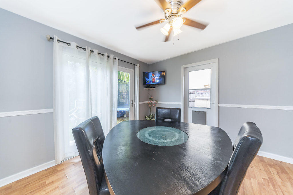 129 Banyan Circle Jupiter, FL 33458 - Photo 10 of 31 010-129BanyanCircle-Jupiter-FL-small