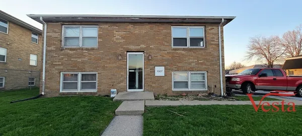 $875 | 1007 Sheryl Lane, Unit D, Normal, IL 61761