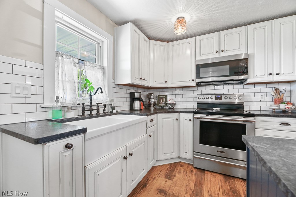 11925 Lippincott Road East Rochester, OH 44625 - Photo 7 of 50