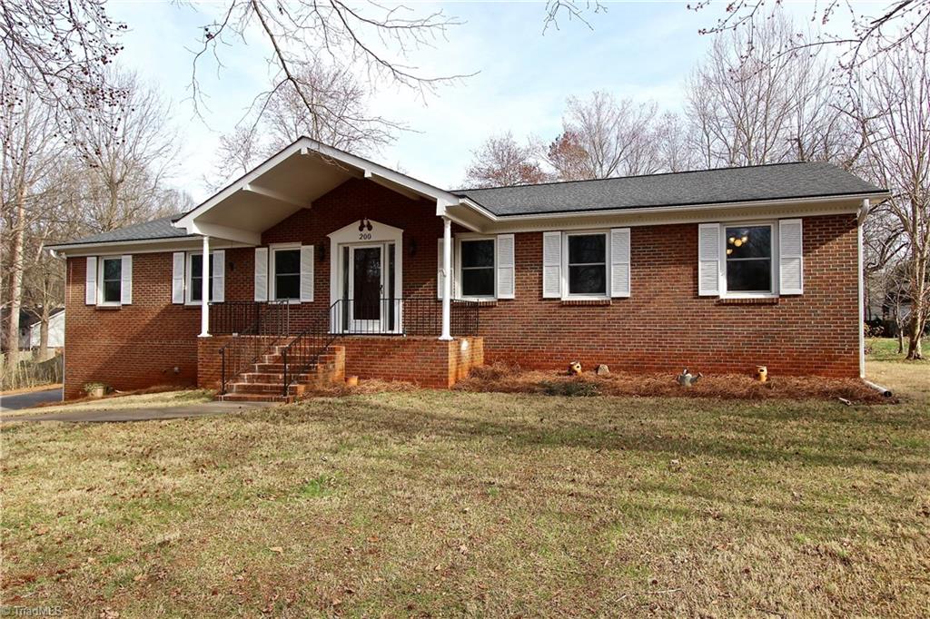 200 Epping Road Clemmons, NC 27012 - Photo 1 of 28 Gallery Image 1