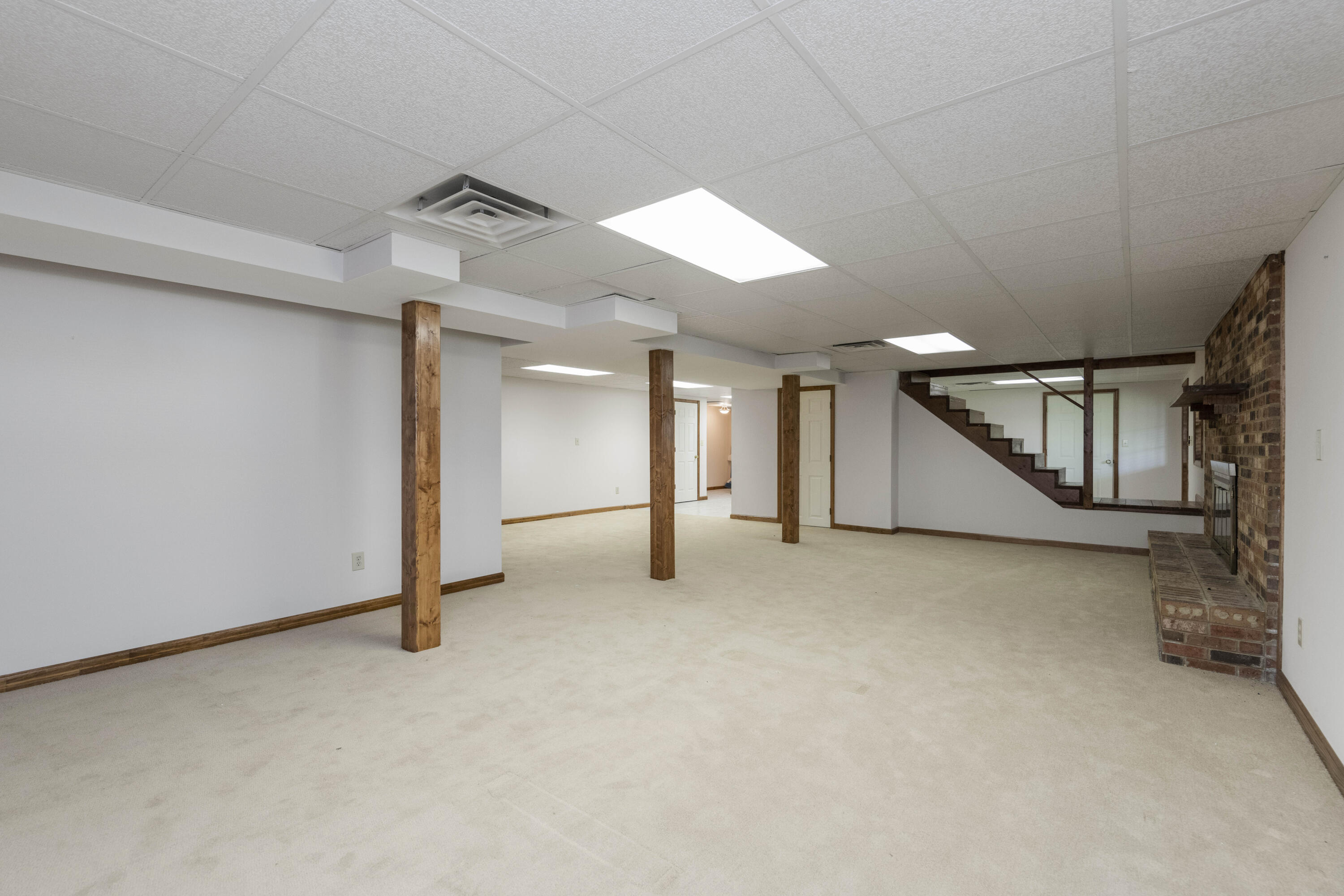 1300 Moberly Road Richmond, KY 40475 - Photo 27 of 48 20230417-1300-Moberly-Rd-TEMedia-047