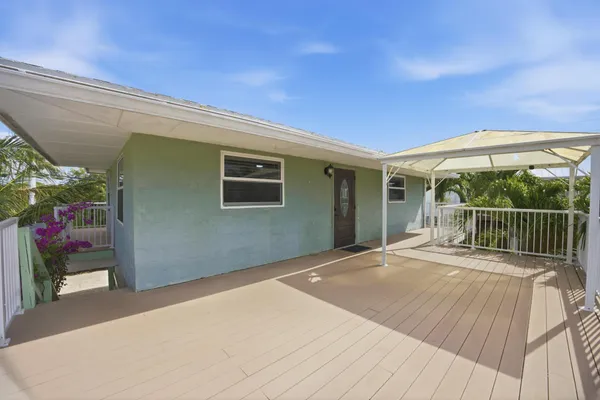 $999,000 | 22978 Port Royal Lane, Cudjoe, FL 33042