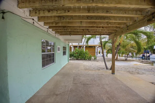 $999,000 | 22978 Port Royal Lane, Cudjoe, FL 33042