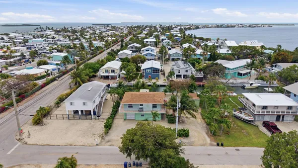 $999,000 | 22978 Port Royal Lane, Cudjoe, FL 33042