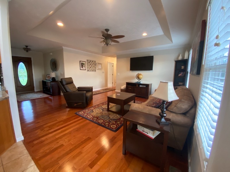 12085 Strawberry Road Carbondale, IL 62901 - Photo 5 of 9