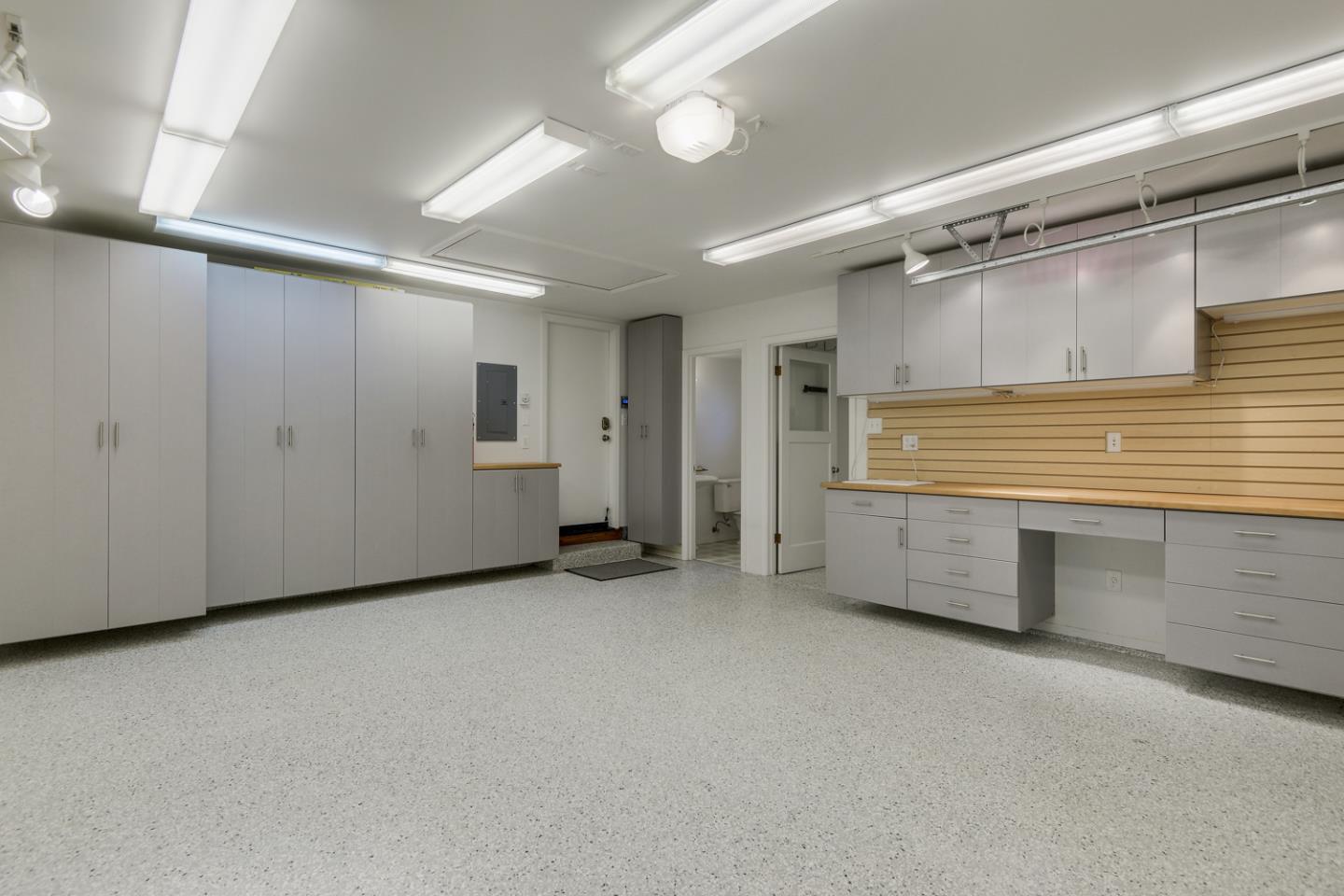 390 Cherry Avenue Los Altos, CA 94022 - Photo 17 of 27 a view of an empty room