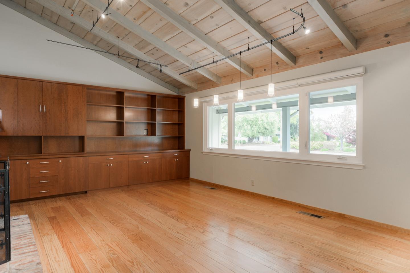 390 Cherry Avenue Los Altos, CA 94022 - Photo 2 of 27 a view of empty room with a window