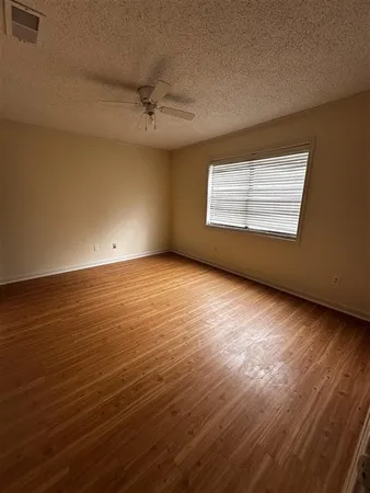 $199,900 | 4249 Holly Hill Court, Lake Charles, LA 70605
