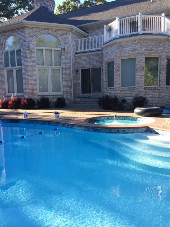 1 Christopher Drive Lincoln, RI 02865 - Photo 5 of 48