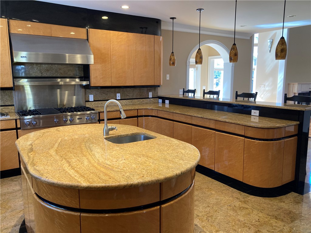 1 Christopher Drive Lincoln, RI 02865 - Photo 6 of 48 Kitchen with Viking appliances.