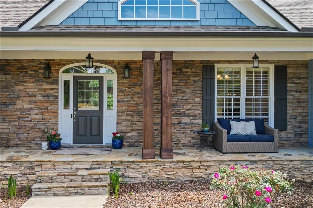 401 Maple Ridge Court Cumming, GA 30028 - Photo 12 of 63 Gallery Image 12