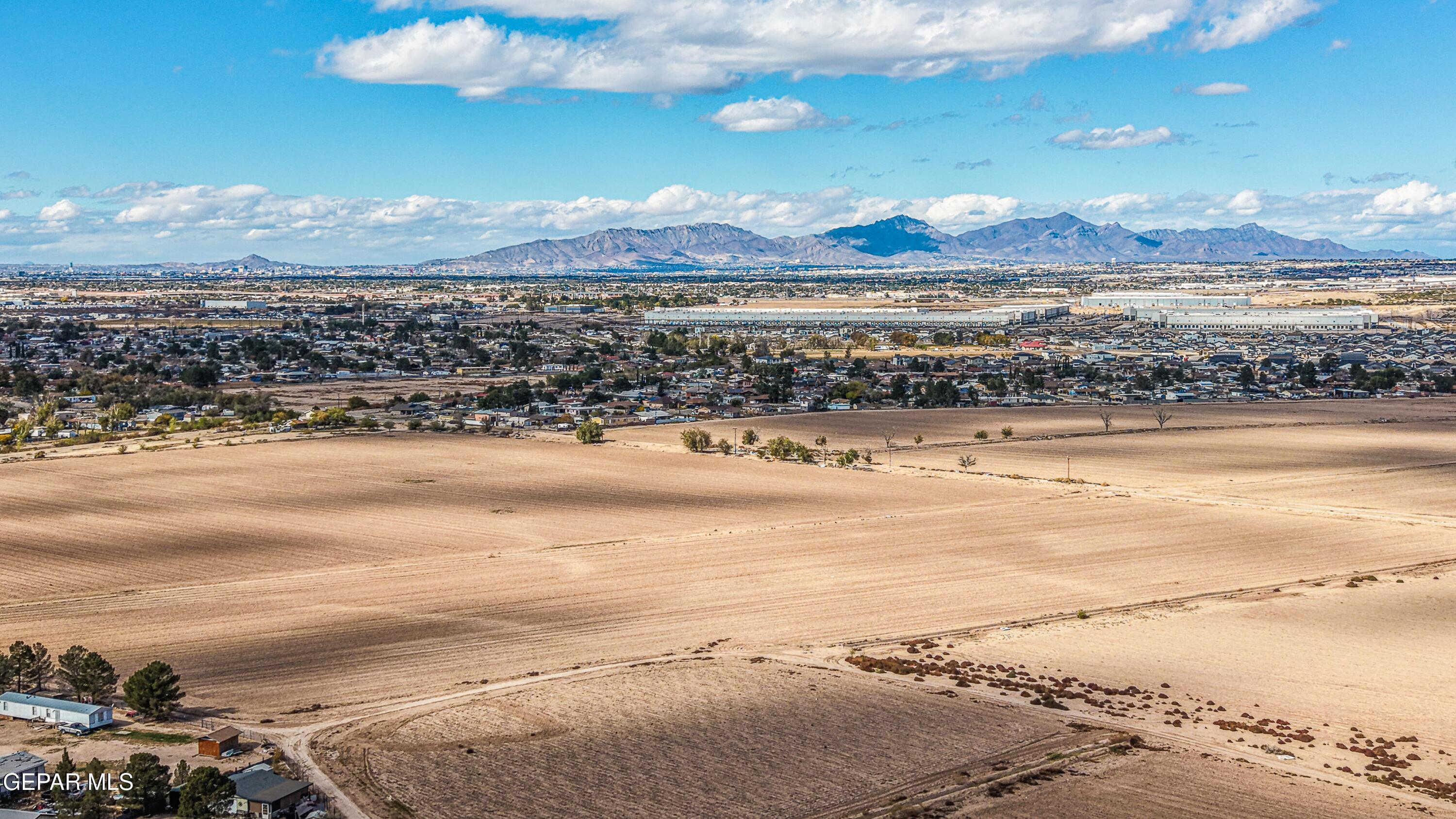 Tbd North Moon Road Socorro, TX 79927 - Photo 20 of 30 a view of an ocean and a mountain