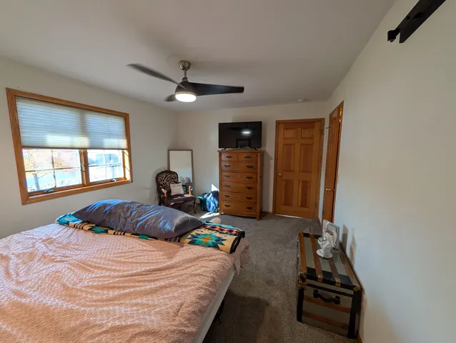 $319,900 | 114 East North Water Street, New London, WI 54961