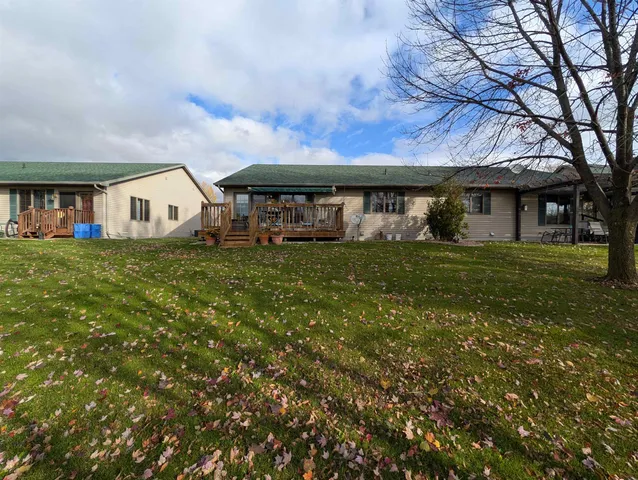 $319,900 | 114 East North Water Street, New London, WI 54961