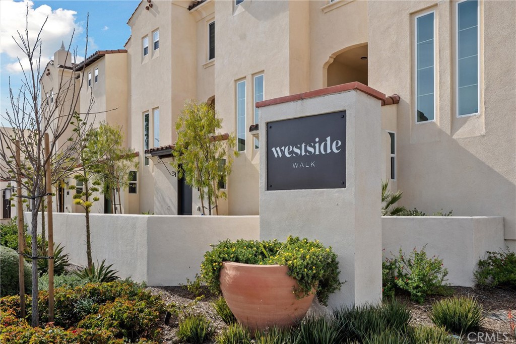 318 Ford Road Costa Mesa, CA 92627 - Photo 20 of 20 a sign that is on the side of the road