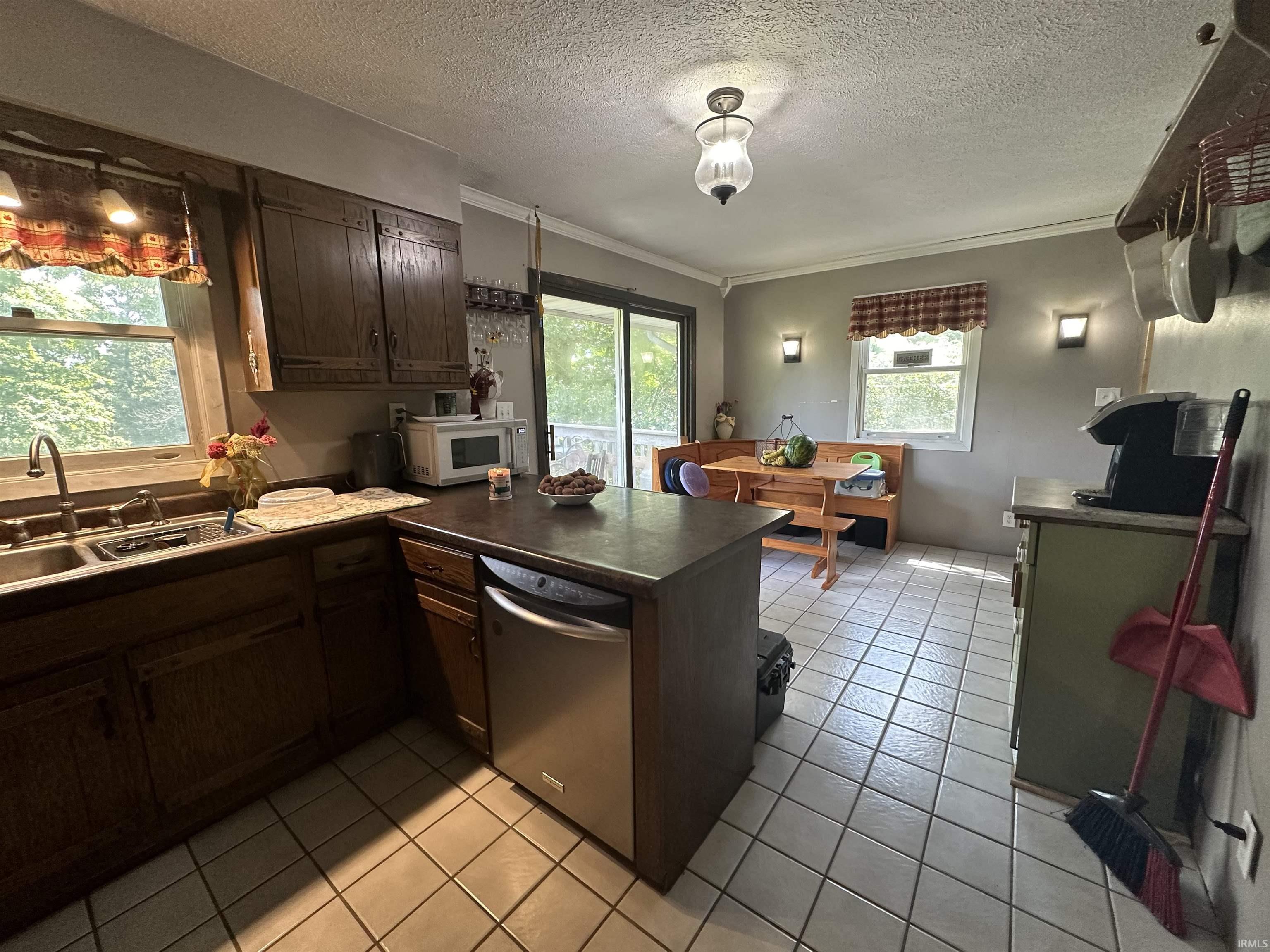 1357 South Hasler Road Bloomfield, IN 47424 - Photo 7 of 22