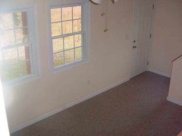 11 Gardner Road Wynantskill, NY 12198 - Photo 3 of 7 Photo 3