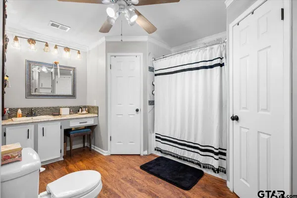 $445,000 | 10509 County Road 456, Henderson, TX 75654