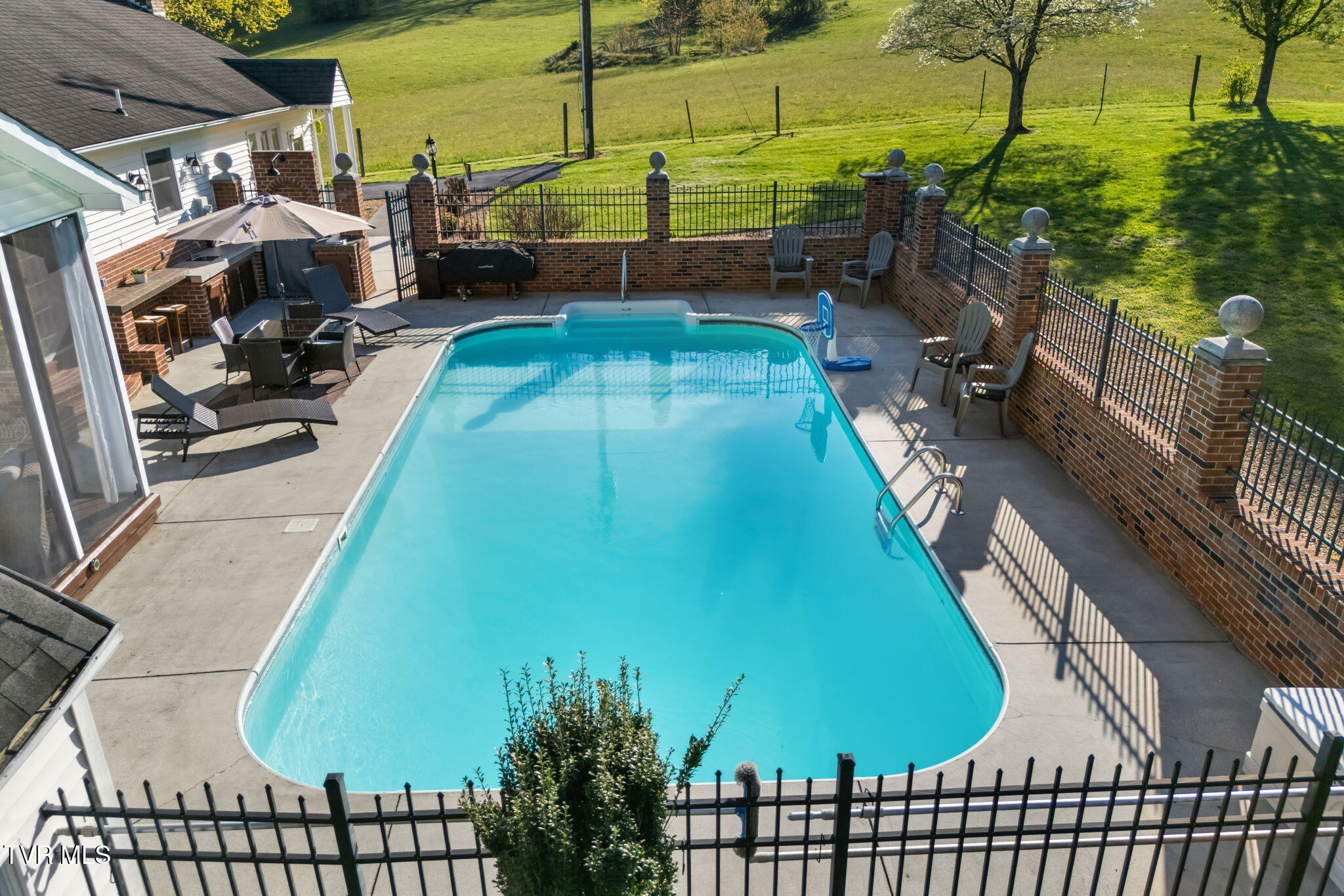 31527 Old Saltworks Road Meadowview, VA 24361 - Photo 5 of 76 7-web-or-mls-31527-old-saltworks-rd