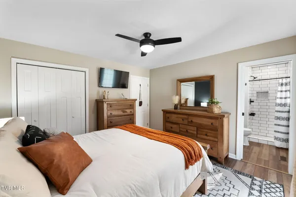 $399,900 | 31527 Old Saltworks Road, Meadowview, VA 24361