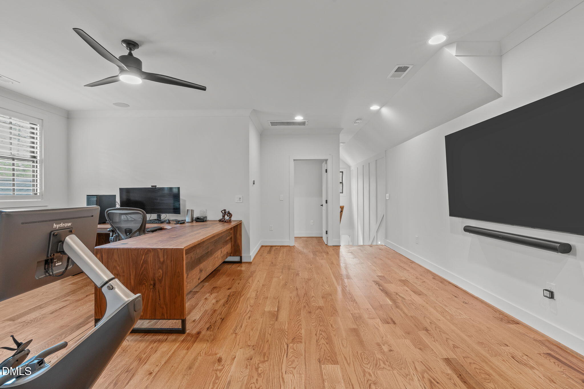 5005 Ten-Ten Road Apex, NC 27539 - Photo 22 of 60 Loft