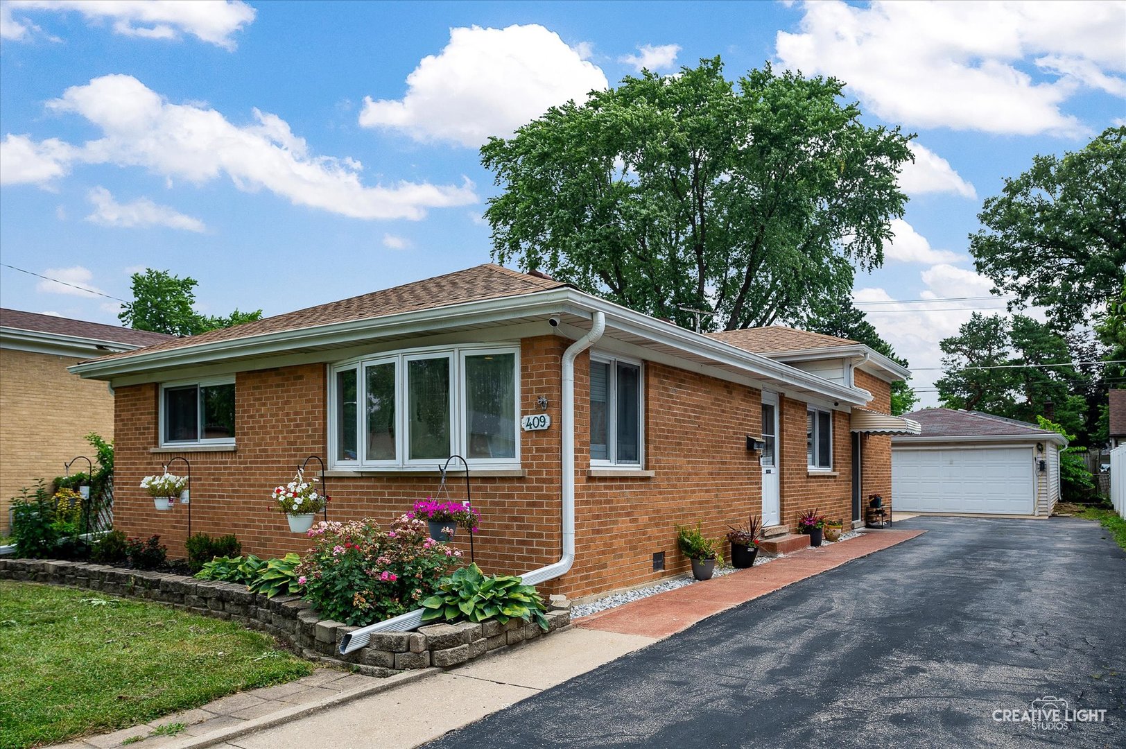 409 North Addison Road Villa Park, IL 60181 - Photo 1 of 24 Gallery Image 1