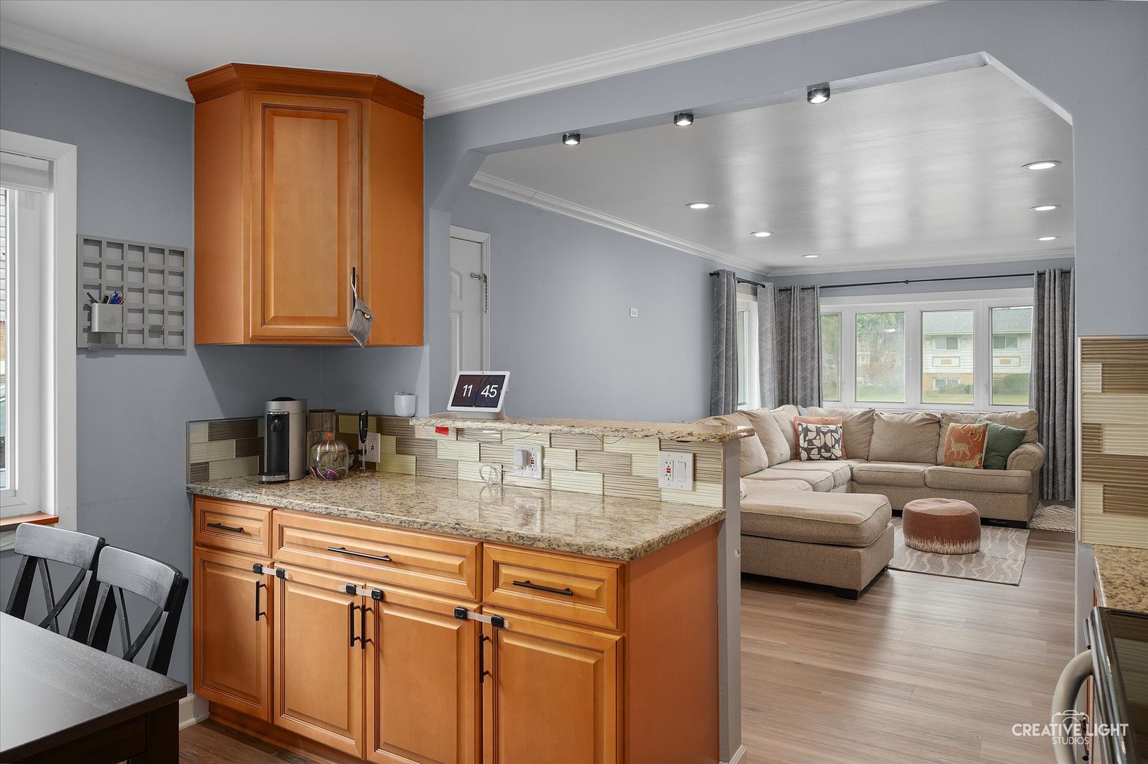 409 North Addison Road Villa Park, IL 60181 - Photo 7 of 24 Gallery Image 7