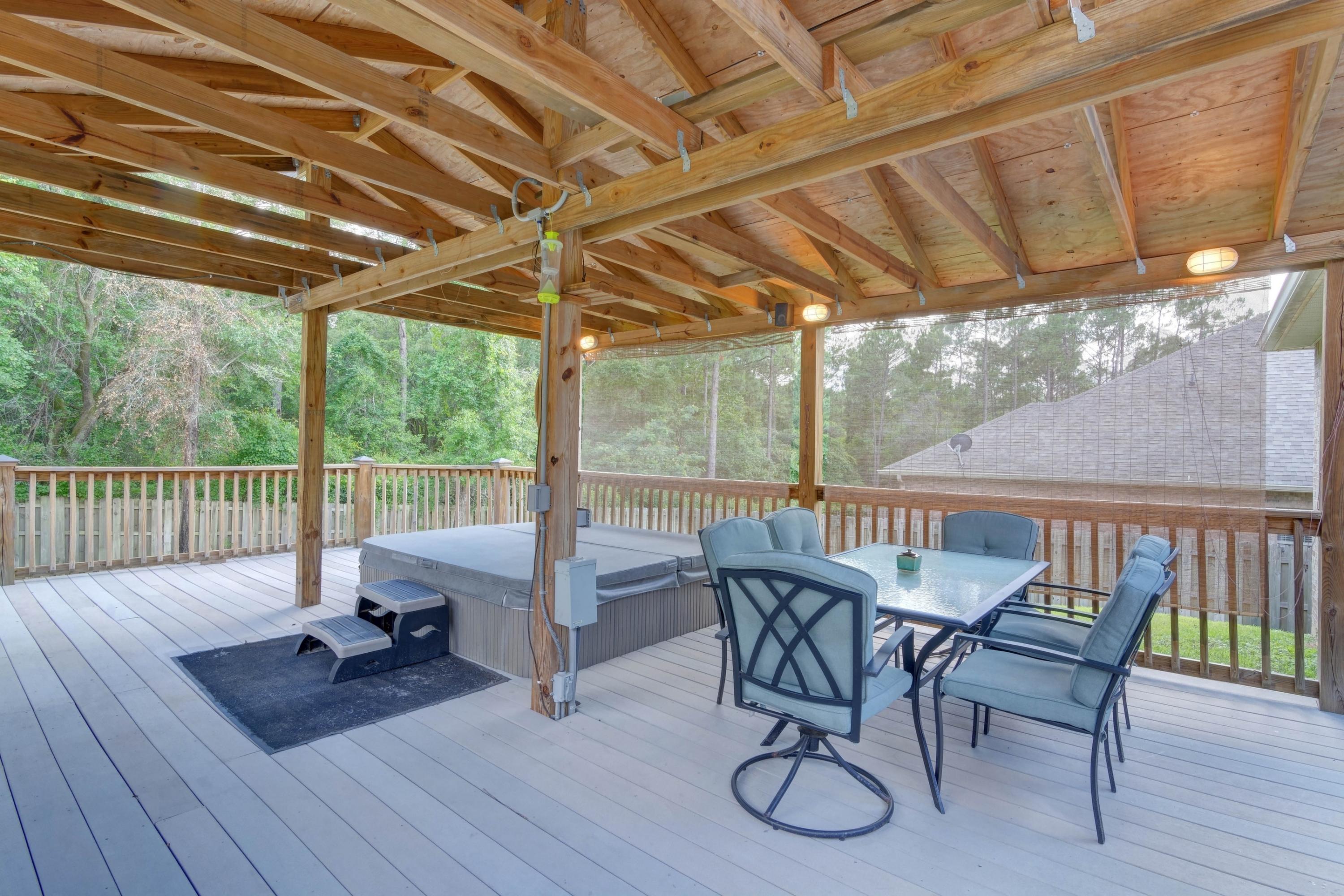 646 Red Fern Road Crestview, FL 32536 - Photo 55 of 64 59_Patio_06