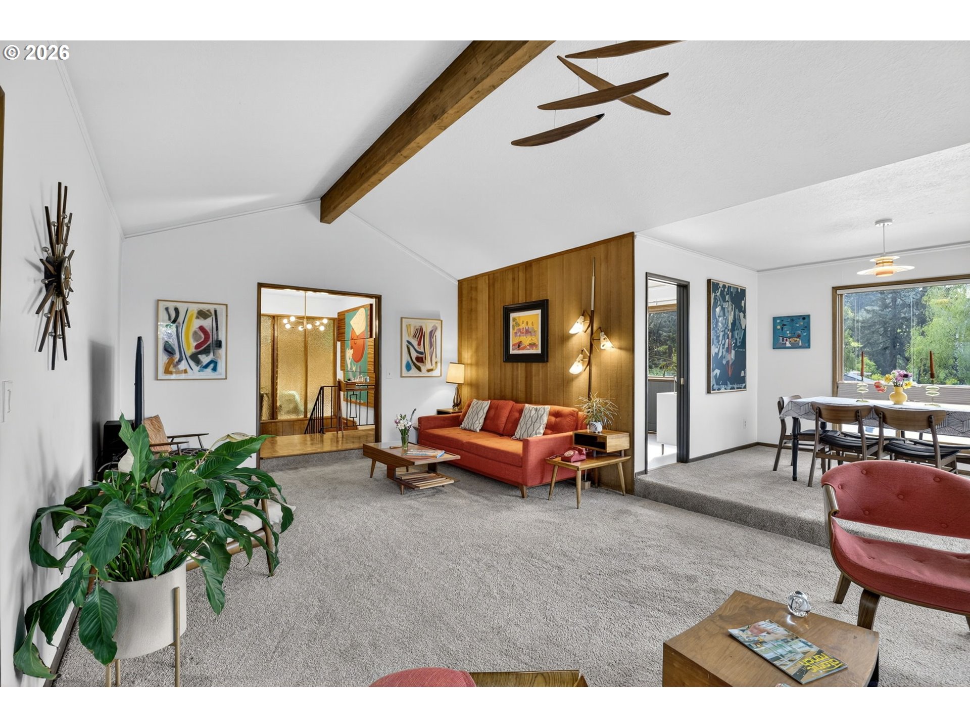 4308 Southwest Chesapeak Avenue Portland, OR 97239 - Photo 11 of 48