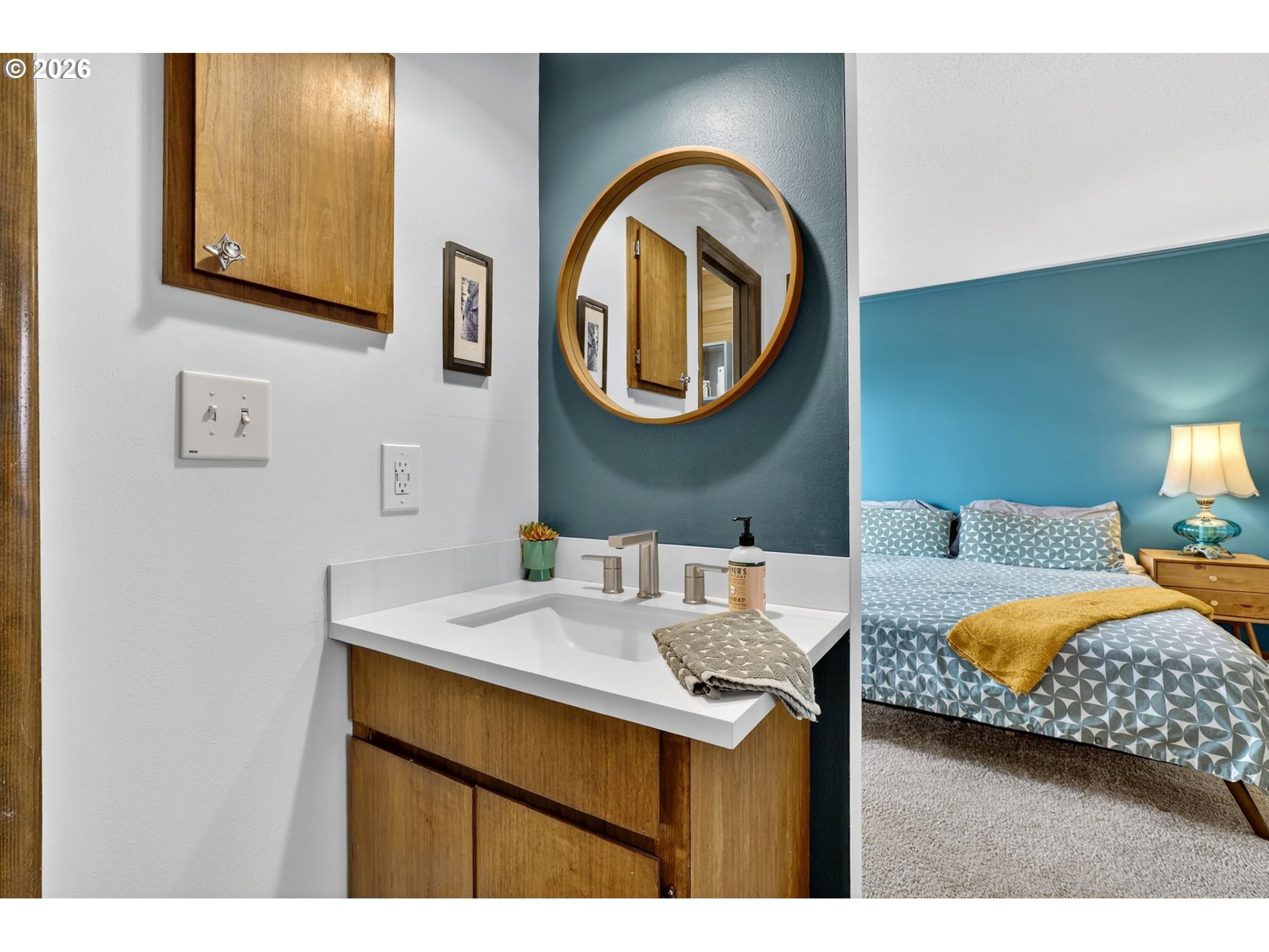 4308 Southwest Chesapeak Avenue Portland, OR 97239 - Photo 27 of 48