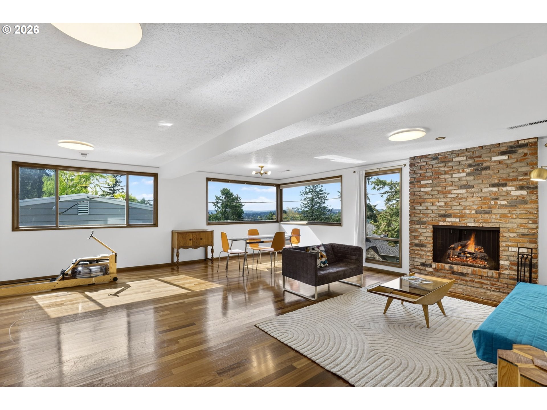 4308 Southwest Chesapeak Avenue Portland, OR 97239 - Photo 34 of 48