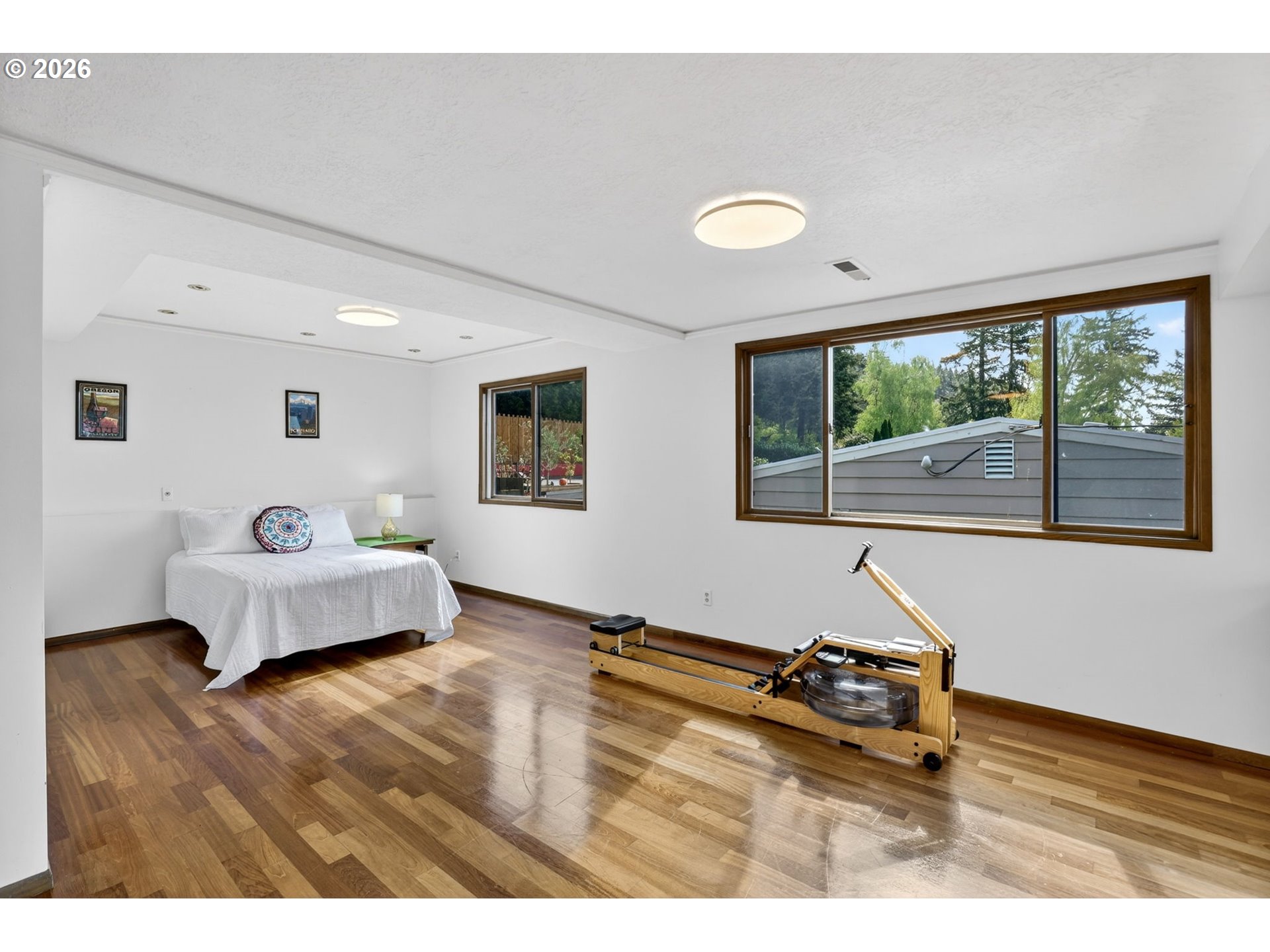 4308 Southwest Chesapeak Avenue Portland, OR 97239 - Photo 38 of 48