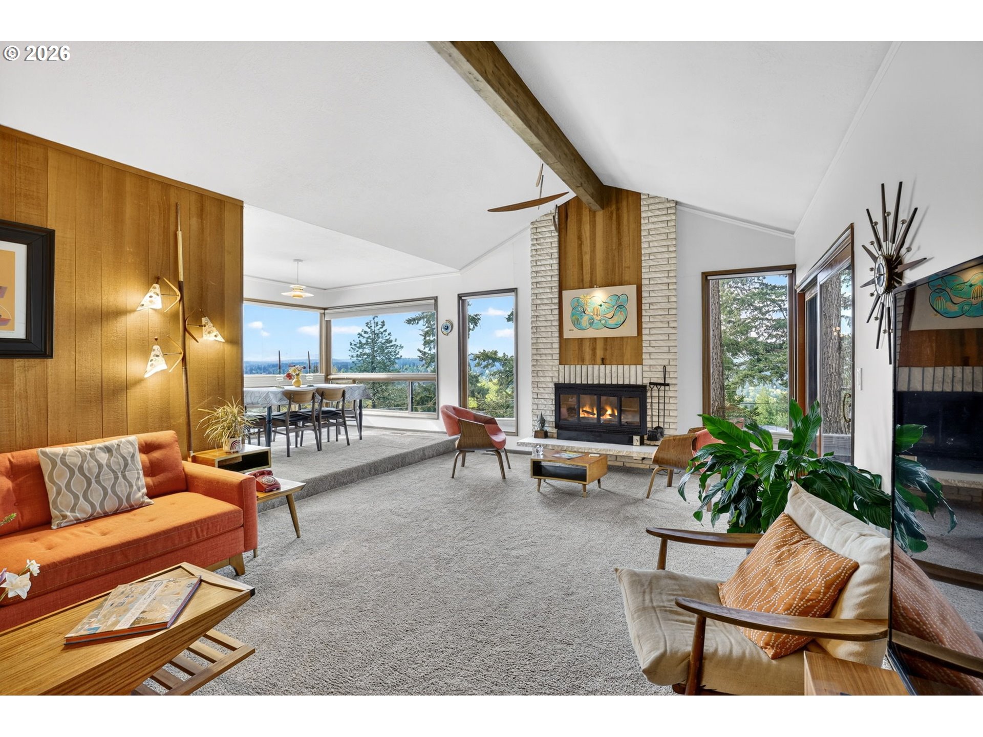 4308 Southwest Chesapeak Avenue Portland, OR 97239 - Photo 7 of 48