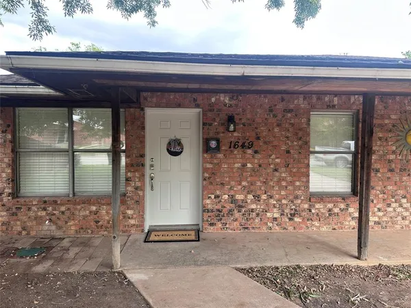 $3,500 | 1649 Palm Street, Abilene, TX 79602