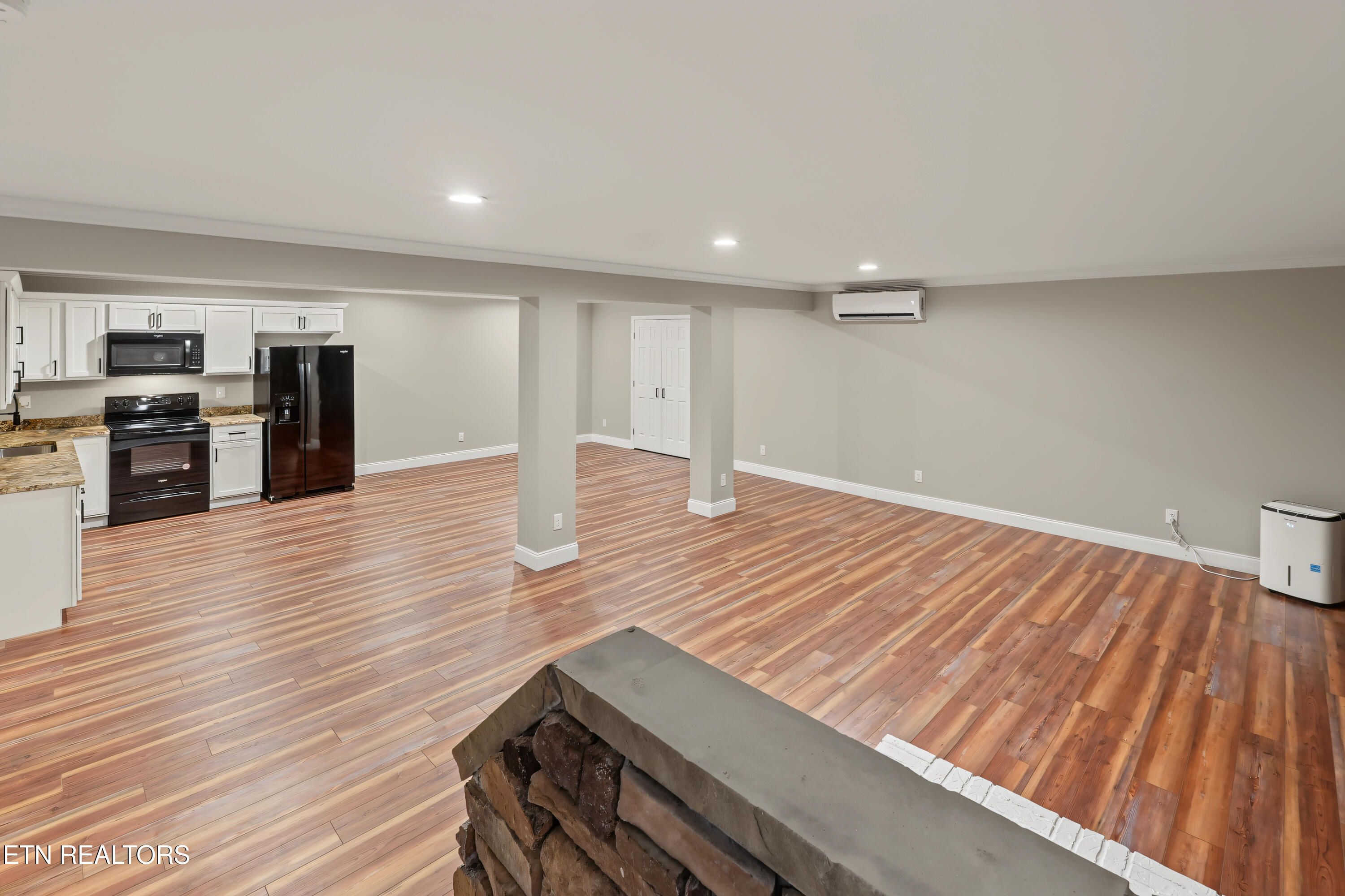 819 Edna Garland Road Maryville, TN 37801 - Photo 28 of 45 Basement living area